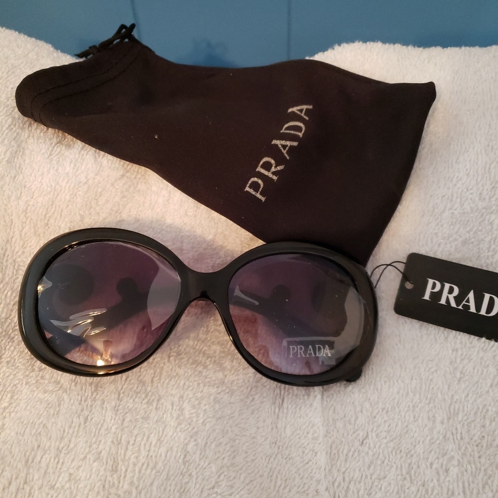 Prada Women's Sunglasses with Bag